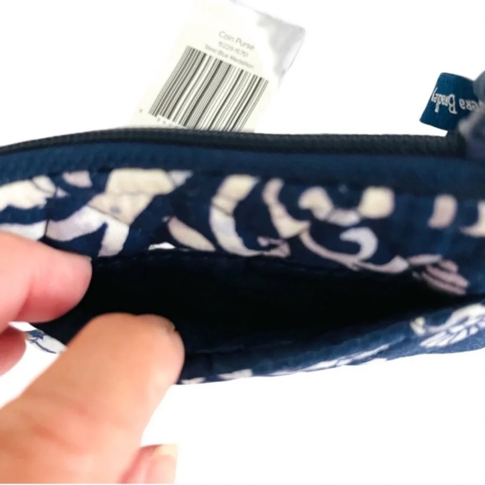 Vera Bradley Medallion Zippered Card Holder Pouch Change Purse Blue White